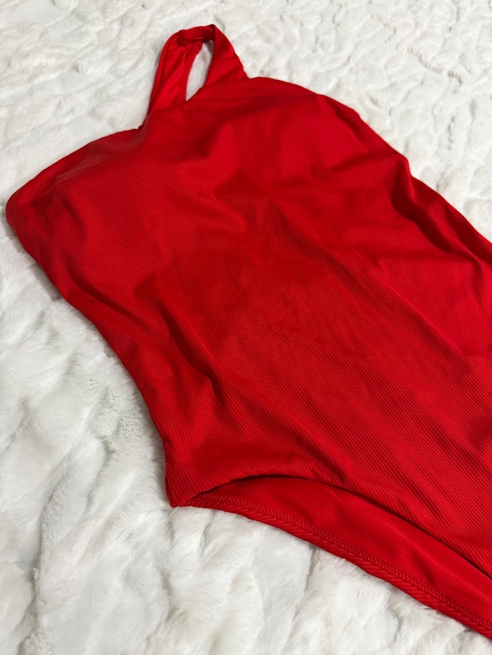 Victoria’s Secret One-Shoulder Red Ribbed One-Piece Swimsuit Size Large . - Picture 2 of 9